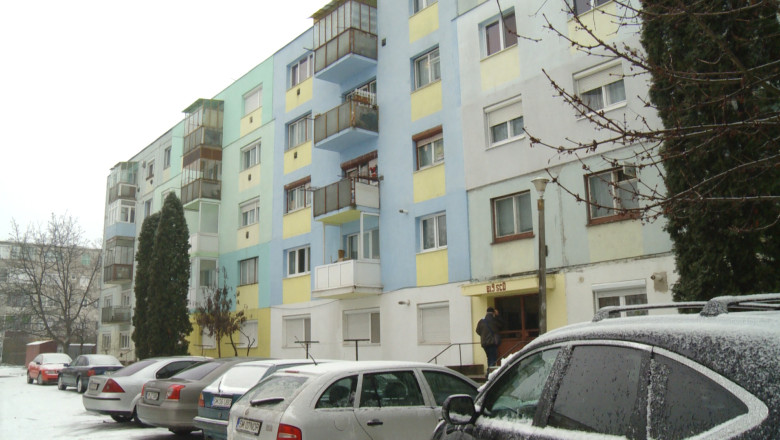 Sute de locuitori din Carei solicita daune societatii Electrica dupa Revelionul in frig si bezna Imagine