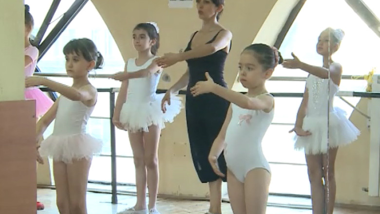 Sute de ore de repetitie pentru performanta Imagine