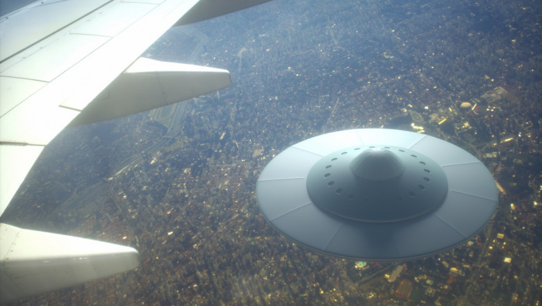 Sute de raportari noi de OZN-uri, dezvaluite de Pentagon. 757 de cazuri au fost observate in intreaga lume intr-un singur an Imagine