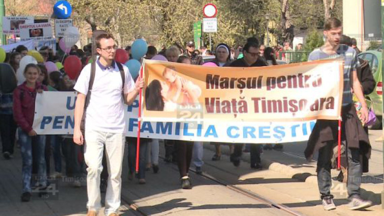 Sute de timisoreni au marsaluit pentru viata Imagine