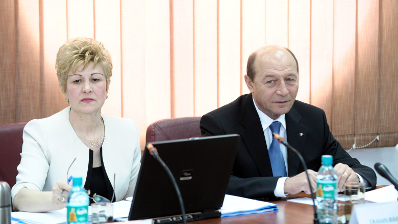 T. Basescu a reinvestit-o pe Livia Stanciu la conducerea instantei supreme Imagine