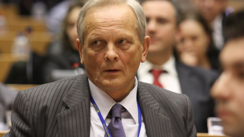 T. Stolojan, despre desecretizarea dosarului Dunarea: Documentele care puteau incrimina pe cineva au fost curatate Imagine