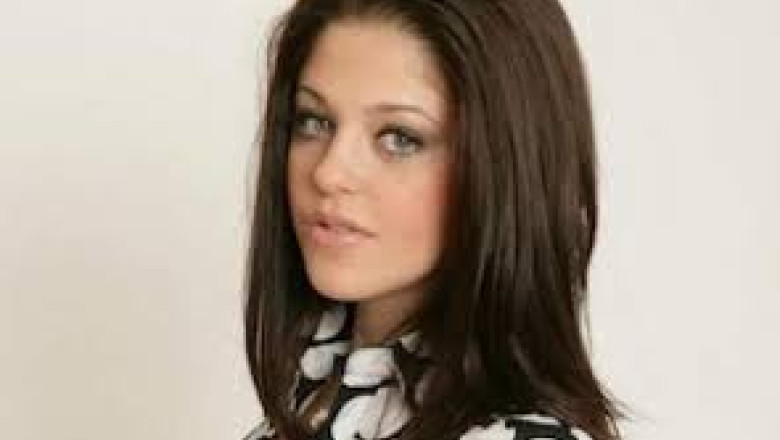 Tanara care a castigat in instanta un milion de euro de la CNADR vrea acum 2 milioane de lei Imagine