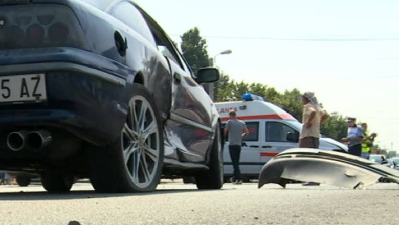 Tanarul care a lovit o ambulanta la Craiova nu avea permis de conducere Imagine