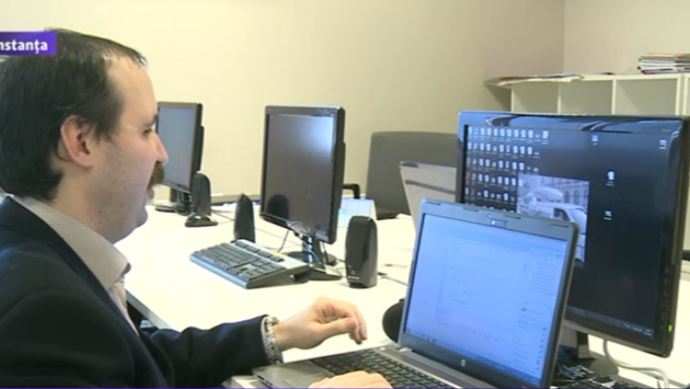 Tanarul nevazator care si-a facut propria afacere de succes in IT, dupa ce nimeni nu a vrut sa-l angajeze Imagine
