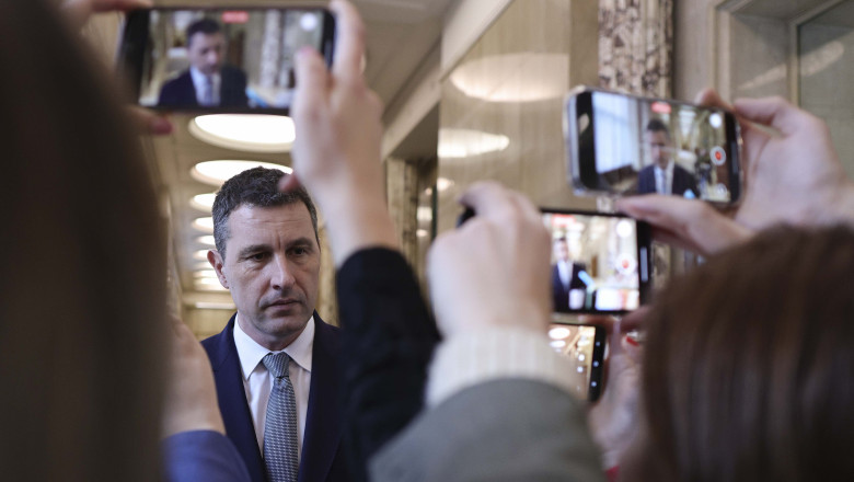 Tanczos Barna: 2 miliarde de lei pentru ajutoarele destinate pensionarilor. Fara bani in plus la pensii si salarii Imagine