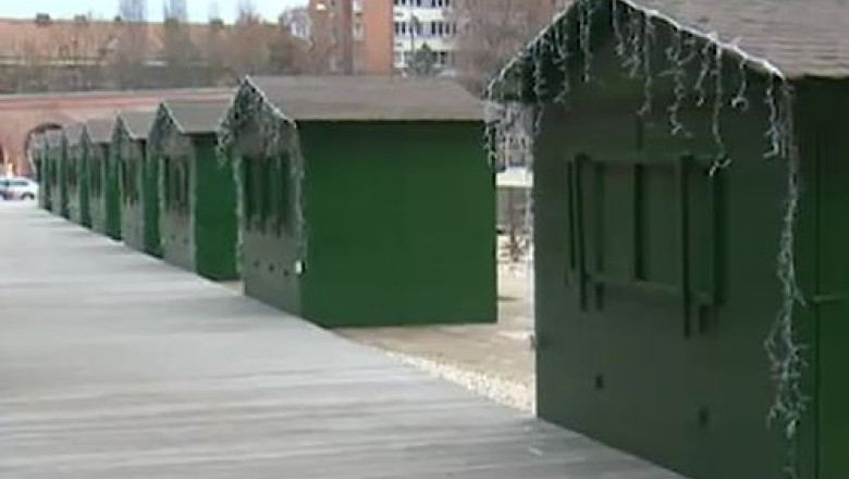 Targ de Craciun, la Bastion. Cele 20 de casute isi asteapta clientii intre 6 si 28 decembrie Imagine