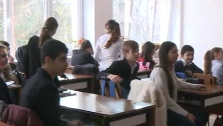 Targoviste. Mii de elevi, mutati temporar in scolile care au caldura Imagine