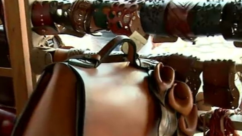 TARGUL BRESLELOR. In centrul Timisoarei au fost deschise ateliere de olarit si pielarie Imagine