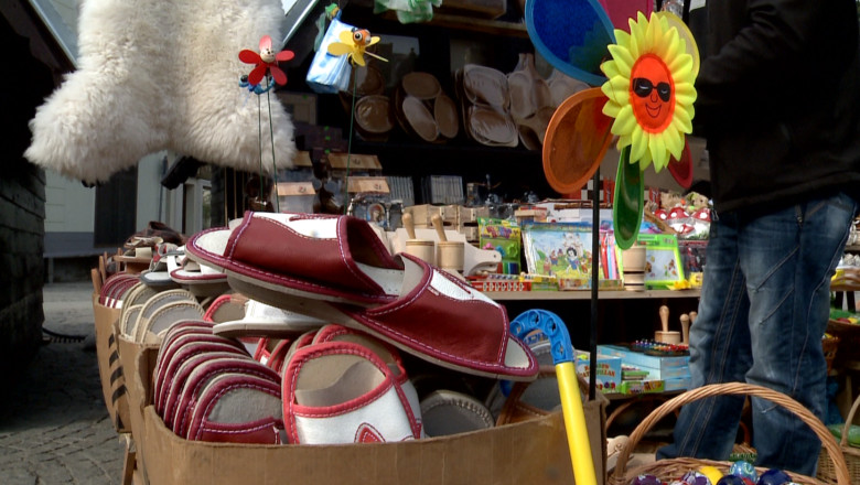 Targul de Paste din Iasi, invadat de kitsch-uri Imagine