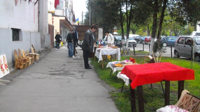 Targul mesterilor populari din Joia Mare de la Beius, judetul Bihor Imagine