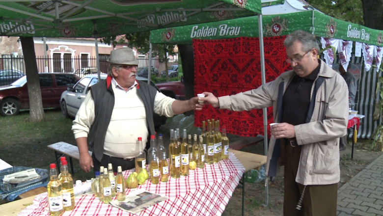 Targul palincarilor: bogatie de gusturi si arome, la sfarsit de saptamana, in Oradea Imagine