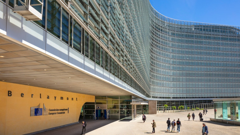 tarile UE au aprobat noi reguli, mai relaxate, privind datoria publica si deficitul bugetar Imagine