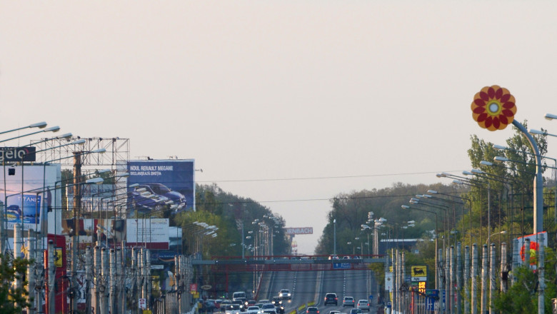 TAROM creste numarul curselor pentru cinci destinatii externe Imagine