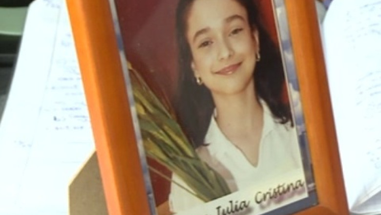 Tatal olimpicei disparute: Preotul trebuia sa anunte familia. Noi nu am stiut pana acum ca Iulia avea un duhovnic Imagine