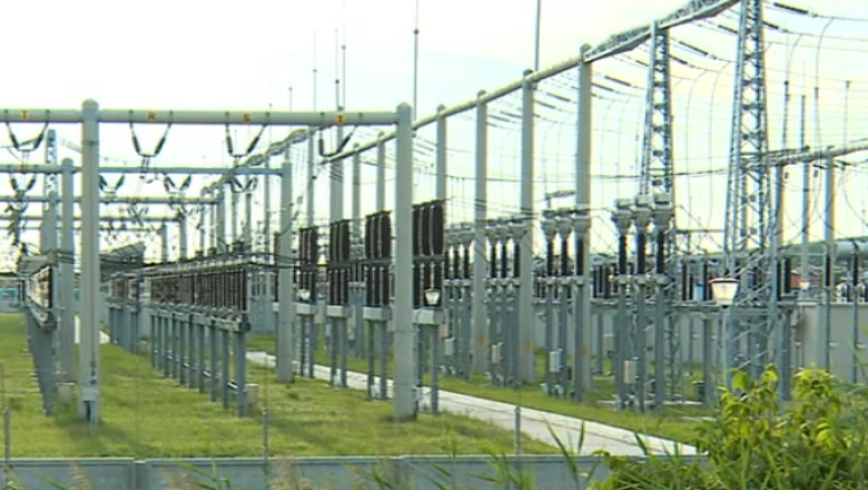 Taxa pe stalp, clara doar pentru premier. Oamenii de afaceri nu stiu cat au de platit Imagine