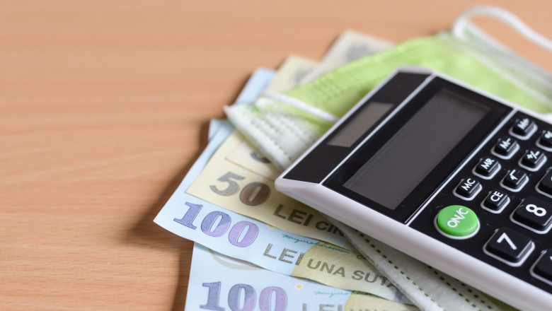 Taxe mai mari pentru case si masini de la 1 ianuarie 2024. Impozitele, majorate cu pana la 14% Imagine