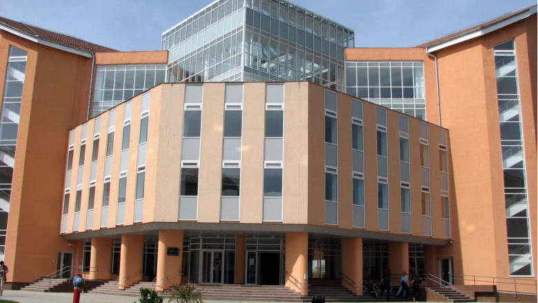 Taxe marite la Universitatea din Oradea Imagine