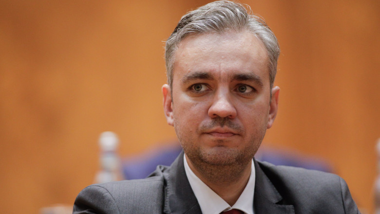 Taxe pentru romani, salarii uriase la stat. Cum isi justifica seful ANRE indemnizatia de 15.000 de euro: „Nu eu am stabilit-o” Imagine