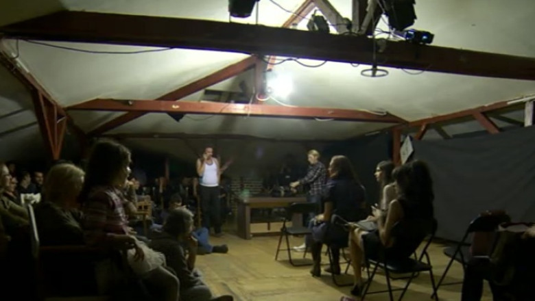 Teatru independent in spatii neconventionale Imagine