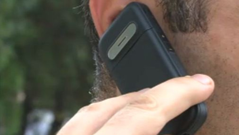 Telefoane ascultate fara mandat. In unele tari, abonatii Vodafone sunt monitorizati de serviciile secrete Imagine