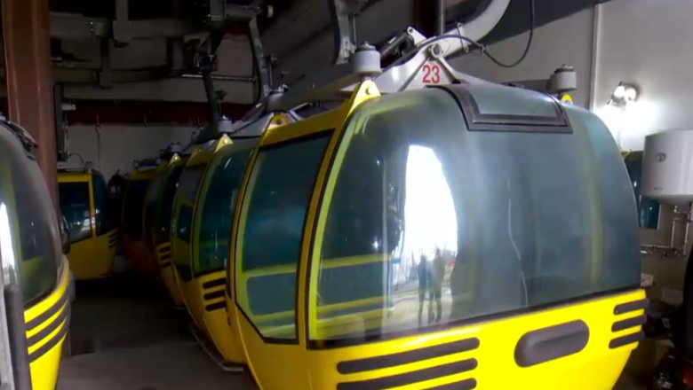 Telegondola cu 11 angajati si 6 sefi, unii dintrei ei politicieni. Instalatia functioneaza doar 4 luni, dar sunt platiti tot anul Imagine