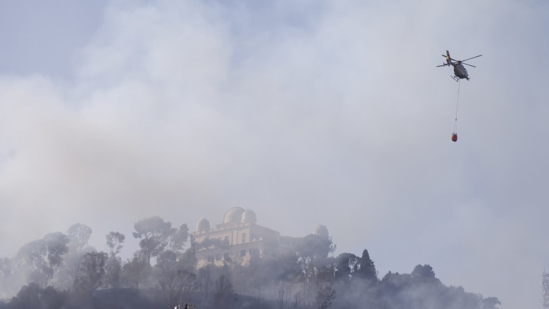 Televiziunea publica din Italia a intrerupt programul in direct din cauza unui incendiu urias din apropiere. Sediul Rai a fost evacuat Imagine