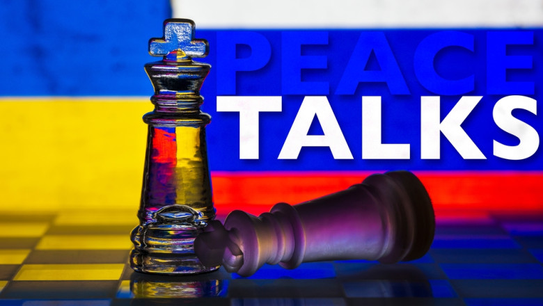 Tema-surpriza la Paris: un plan prin care Ucraina sa devina automat membra NATO, daca Rusia incalca incetarea focului Imagine