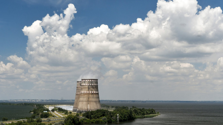 Temerile legate de un accident nuclear la Zaporojie cresc din nou. Expertii AIEA spun ca aud bombardamente in fiecare zi Imagine