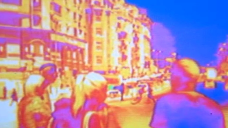 Temperaturi arzatoare in Bucuresti. Peste 60 de grade la nivelul solului Imagine