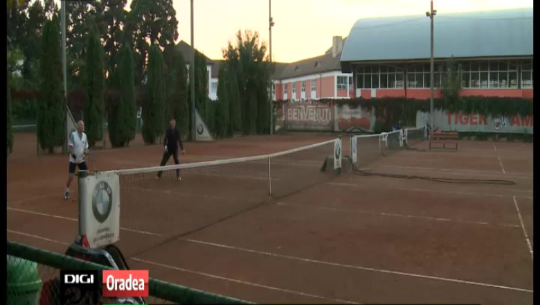 TENIS. Game, set and match in trofeul veteranilor de la Oradea Imagine