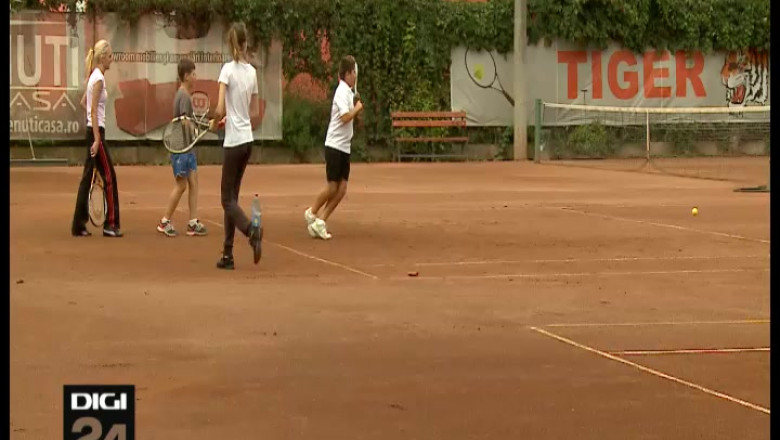 TENIS. Noi medalii pentru oradeni Imagine