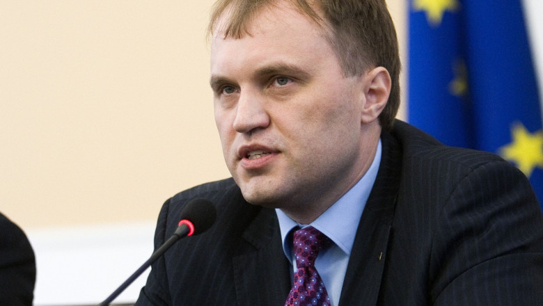 Tensiuni intre Chisinau si Tiraspol. Analistii politici spun ca este posibil un nou razboi pe Nistru Imagine