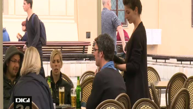 Terase goale, angajati putini Imagine