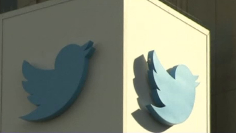 Teroristii din Statul Islamic au zeci de mii de conturi pe Twitter Imagine