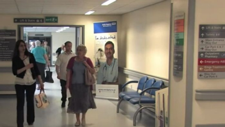 The Guardian: Doctorii romani, discriminati in Marea Britanie Imagine