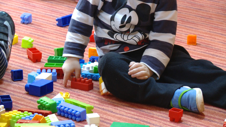 Tichetele de cresa, stimulentul nestiut. Nicio mama din Oradea nu a cerut tichetele introduse in 2006 Imagine