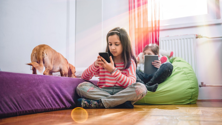 TikTok, Instagram si Snapchat ar putea fi interzise copiilor sub 15 ani in Danemarca. „Am eliberat un monstru”, spune premierul Imagine