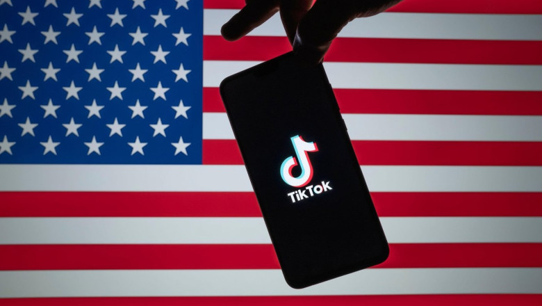 TikTok va fi eliminat din magazinele de aplicatii din SUA. Apple si Google trebuie sa ia masuri, avertizeaza doi deputati americani Imagine