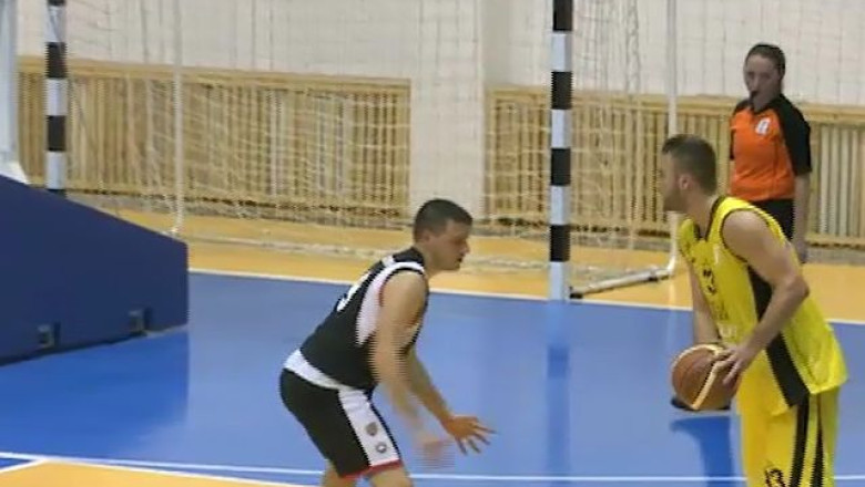 Timba, spulberata la Sibiu. Ursii au pierdut cu 75-101 si ocupa penultima pozitie in clasament Imagine