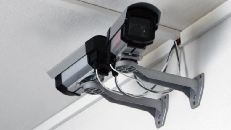 TIMIS. Camerele video de la bacalaureat vor fi orientate spre tabla Imagine