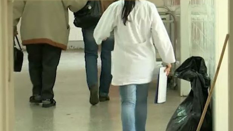 Timisoara: cadre medicale, imbolnavite de spital Imagine