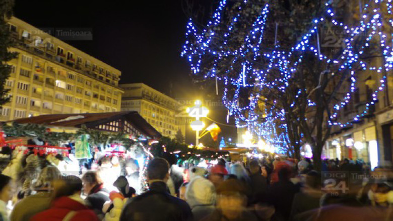 Timisoara intra in atmosfera sarbatorilor de iarna, cu iluminat festiv si Targ de Craciun Imagine