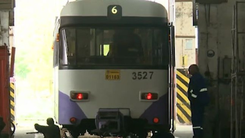 Timisoara isi reconditioneaza tramvaiele. Milioane de euro pentru vehicule mai vechi de o jumatate de secol Imagine
