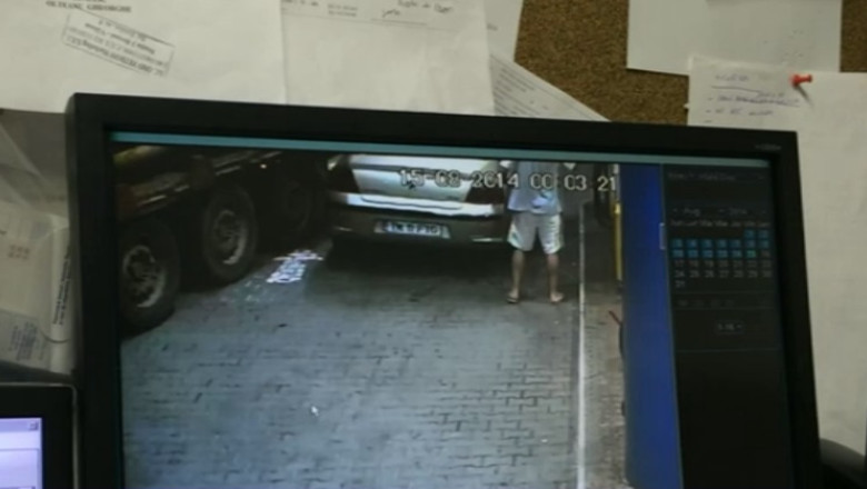 TIMISOARA. Masina in care se aflau o femeie si doi copii, izbita de un TIR si tarata cativa metri intr-o benzinarie Imagine