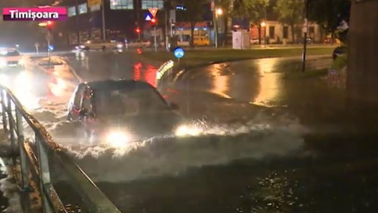 Timisoara, sub ape. Ploaia torentiala a provocat multe probleme Imagine