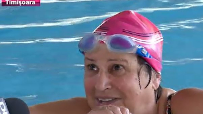 Timisorenii inving canicula prin balaceala. Cat costa relaxarea la strand Imagine