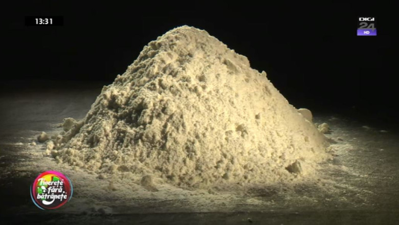 Tinerete fara batranete. Ce contine laptele praf si cat de periculos poate fi pentru bebelusi Imagine