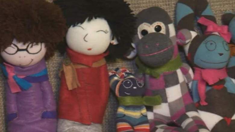 Tinerete fara batranete. Cum sa faci papusi din sosete Imagine