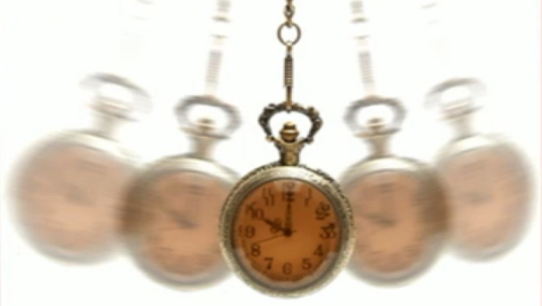 TINERETE FARA BATRANETE. Mituri si adevar despre hipnoza Imagine